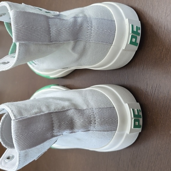 PF FLYERS Women's 6.5 Gray and Green High-Top Sneakers like NEW - Picture 3 of 6
